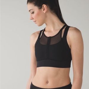 NWOT LULULEMON READY SET SWEAT BRA SIZE 8